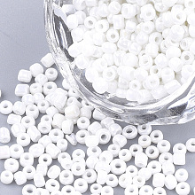 Honeyhandy Opaque Glass Seed Beads, Rainbow Plated, Round, White, 2mm, Hole: 1mm, about 30000pcs/bag