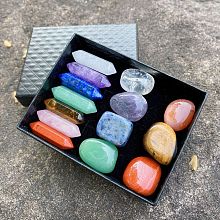 Honeyhandy Healing Crystals and Stones Kits, Including 7 Chakra Pointed Gemstones and 7 Tumbled Nuggets Spiritual Stones, Colorful, 88x68x30mm