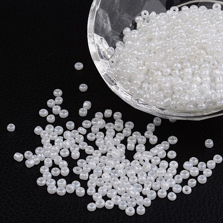 Honeyhandy 8/0 Ceylon Round Glass Seed Beads, White, Size: about 3mm in diameter, hole:1mm, about 1101pcs/50g