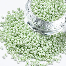 Honeyhandy Glass Seed Beads, Baking Paint, Round Hole, Round, Light Green, 2~3x1.5~2mm, Hole: 0.8mm, about 450g/Pound