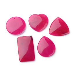 Honeyhandy Dyed Natural Agate Pendants, Mixed Shape, Camellia, 45~61.5x35.5~46x6~8mm, Hole: 2~2.5mm