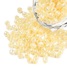 Honeyhandy Glass Seed Beads, Ceylon, Round, Lemon Chiffon, 4mm, Hole: 1.5mm, about 4500pcs/pound