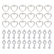 DICOSMETIC 300Pcs 2 Style Hollow Heart Charm Vintage Keys Heart Charm Open Bezel Pendants Charm Platinum Heart Frame Connector Plastic Dangle Pendant for Jewelry Making Gifts Valentine's Day