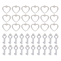 DICOSMETIC 300Pcs 2 Style Hollow Heart Charm Vintage Keys Heart Charm Open Bezel Pendants Charm Platinum Heart Frame Connector Plastic Dangle Pendant for Jewelry Making Gifts Valentine's Day