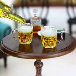 Honeyhandy Mini Resin Beer Cups, with Imitation Ice Cubes, Miniature Ornaments, Micro Landscape Garden Dollhouse Accessories, Pretending Prop Decorations, Gold, 11.7x14.5mm