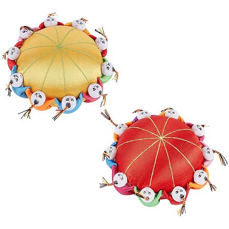 NBEADS 2 Pcs 2 Colors Oriental Cloth Needle Pin Cushion, 10.5cm Round Fully Paded Wrist Sewing Cross Stitch Needle Cushion for Needle Storage