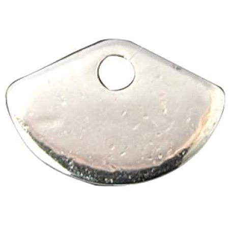 UNICRAFTALE 500Pcs 304 Stainless Steel Pendants Blank Stamping Tag Charms Shell Shape Pendants for Bracelet Necklace Jewelry Making 7x5x1mm, Hole 1mm
