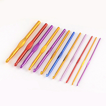 Honeyhandy Random Single Color Aluminum Crochet Hooks, Single Color per Bag, Pin: 3.5mm, 148x3mm