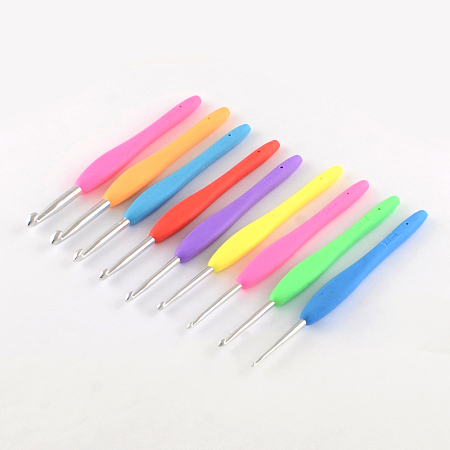 Honeyhandy Aluminum Crochet Hooks with Rubber Handle Covered, Mixed Color, Pin: 2.0~6.0mm, 137x12~13x8~9mm, 9pcs/box
