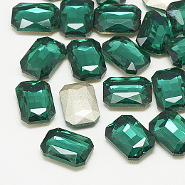 Honeyhandy Pointed Back Glass Rhinestone Cabochons, Faceted, Rectangle Octagon, Med.Emerald, 14x10x4mm