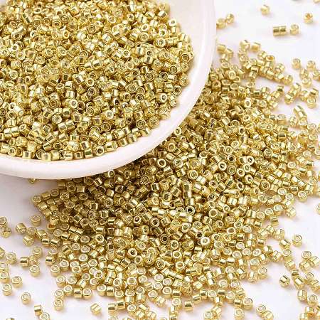 Honeyhandy Cylinder Seed Beads, Metallic Colours, Uniform Size, Champagne Yellow, 2x1.5mm, Hole: 0.8mm, about 888pcs/10g