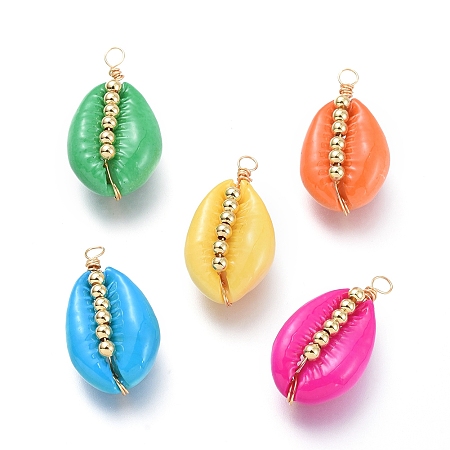 Honeyhandy Spray Paint Cowrie Shell Pendants, with Brass Beads and Copper Wire, Golden, Mixed Color, 20~25x13~16x5~11mm,, Hole: 2.5mm