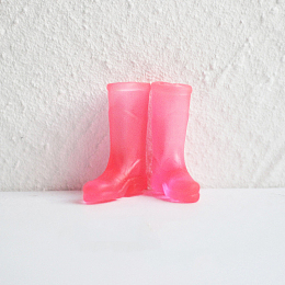 Honeyhandy Miniature Plastic Rainboot Display Decorations, for Dollhouse, Pink, 27x9x34mm