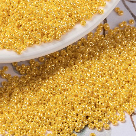 Honeyhandy MIYUKI Round Rocailles Beads, Japanese Seed Beads, (RR422D) Opaque Yellow Luster, 15/0, 1.5mm, Hole: 0.7mm, about 5555pcs/10g