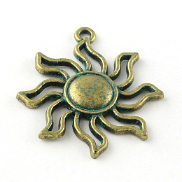 Honeyhandy Sun Zinc Alloy Pendants, Cadmium Free & Lead Free, Antique Bronze & Green Patina, 34.5x31x3mm, Hole: 2mm