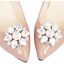 GORGECRAFT 2Pcs Rhinestone Shoe Clips Dainty Shiny Elegant Crystal Buckle Shoe Clip Jewelry Decoration Crystal Shoe Buckle with Crystal Rhinestone for Wedding Party Shoes Decoration