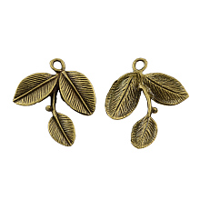 Honeyhandy Tibetan Style Alloy Leaf Pendants, Cadmium Free & Nickel Free & Lead Free, Antique Bronze, 27x24x3mm, Hole: 2.5mm