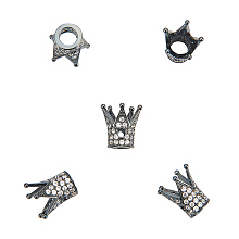 NBEADS 5pcs Cubic Zirconia Pave King Crown Bracelet Connector Spacer Charm Beads, Loose Beads for Bracelet Necklace DIY Jewelry Making Crafts Design