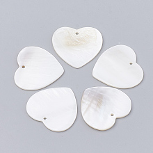 Honeyhandy Freshwater Shell Pendants, Heart, Seashell Color, 26~27x27~28x1~2mm, Hole: 1mm